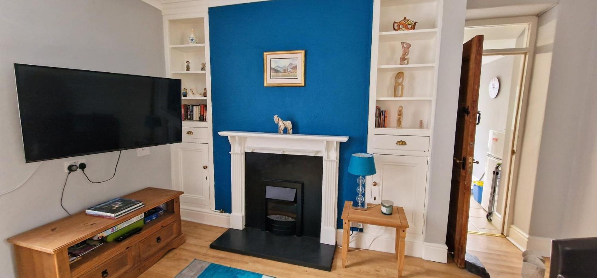 Cheerful 2 Bed Home With Mountain Views 布莱奈费斯蒂尼奥格 外观 照片