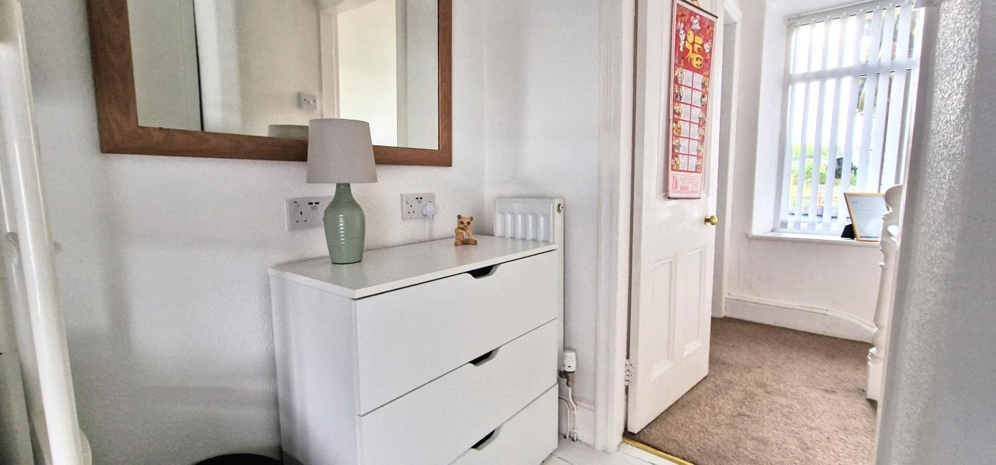 Cheerful 2 Bed Home With Mountain Views 布莱奈费斯蒂尼奥格 外观 照片